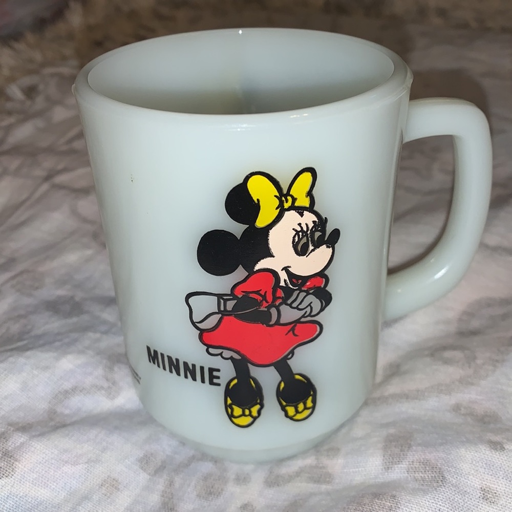 Anchor Hocking Fire King Minnie Disney Mug Vintage